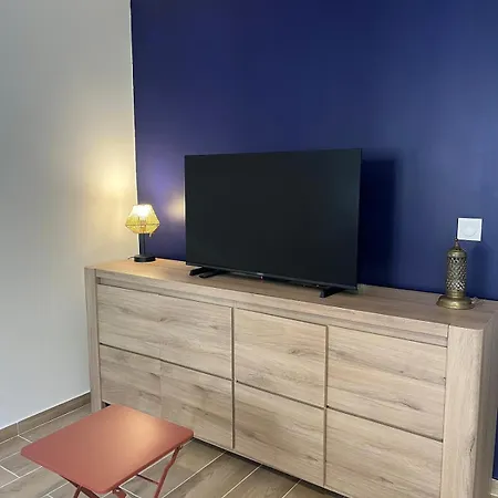 Apartment T2 Bord De