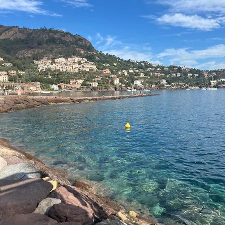 T2 Bord De * Théoule-sur-Mer